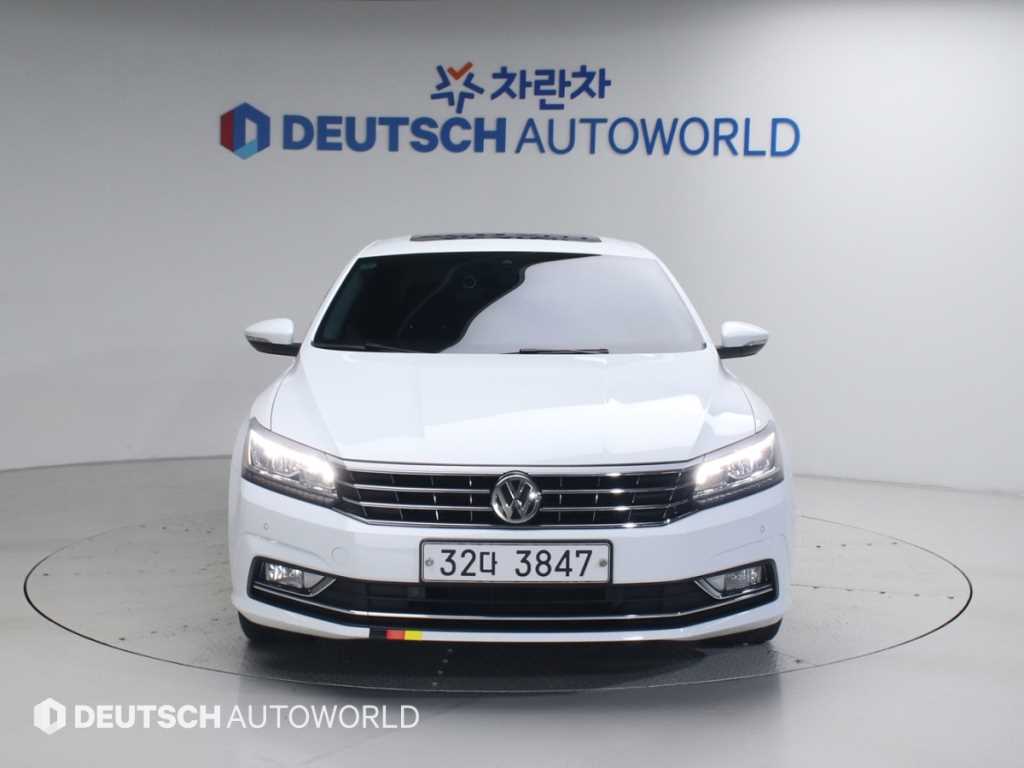 Volkswagen Passat - Vista 3