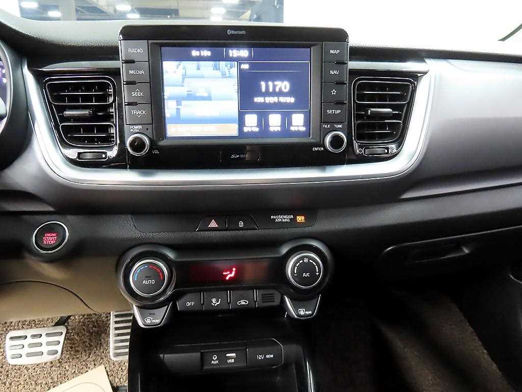 KIA Stonic 2018 Azul - Importación desde Corea - HF Imports Iquique - Foto 14