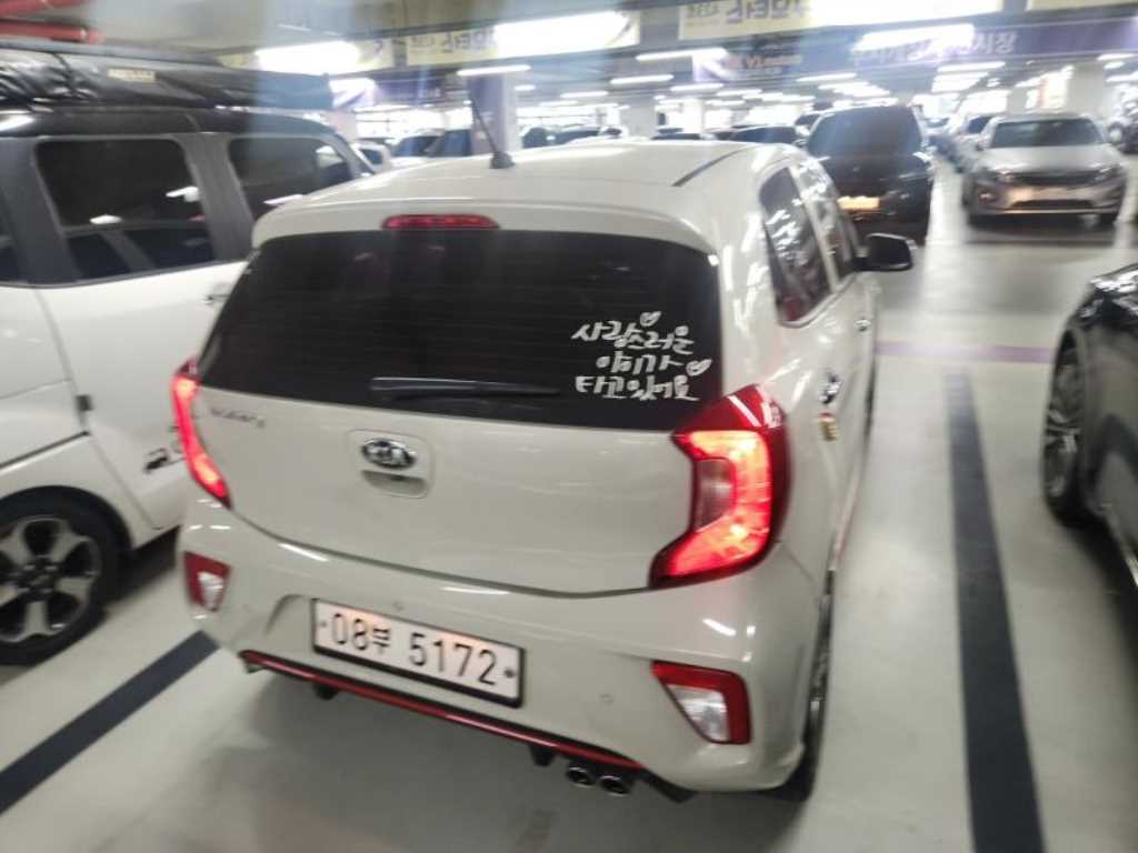 KIA Morning - Vista 5