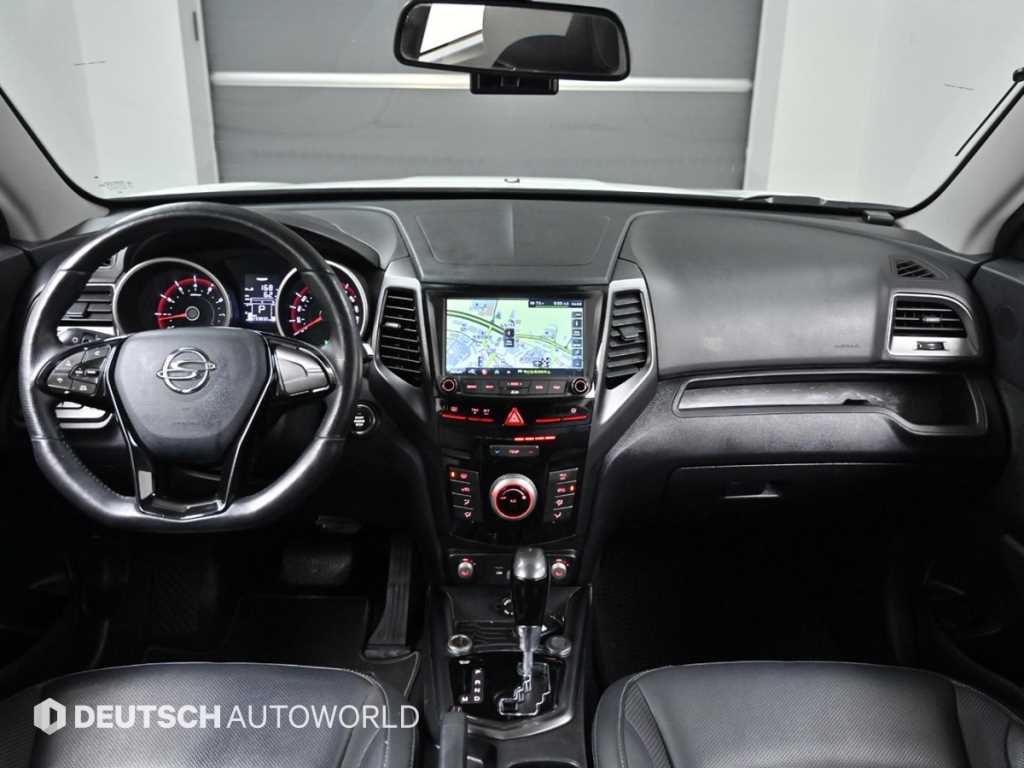 Ssangyong Tivoli - Vista 7