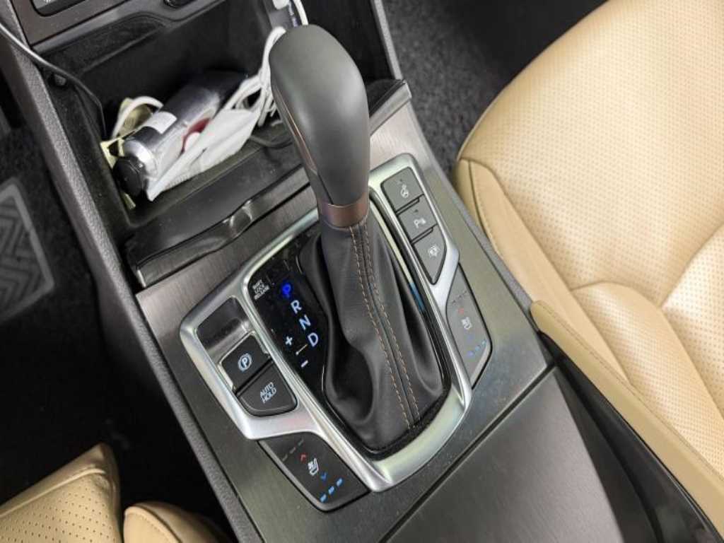 HYUNDAI Grandeur 2015 Blanco - Importación desde Corea - HF Imports Iquique - Foto 13