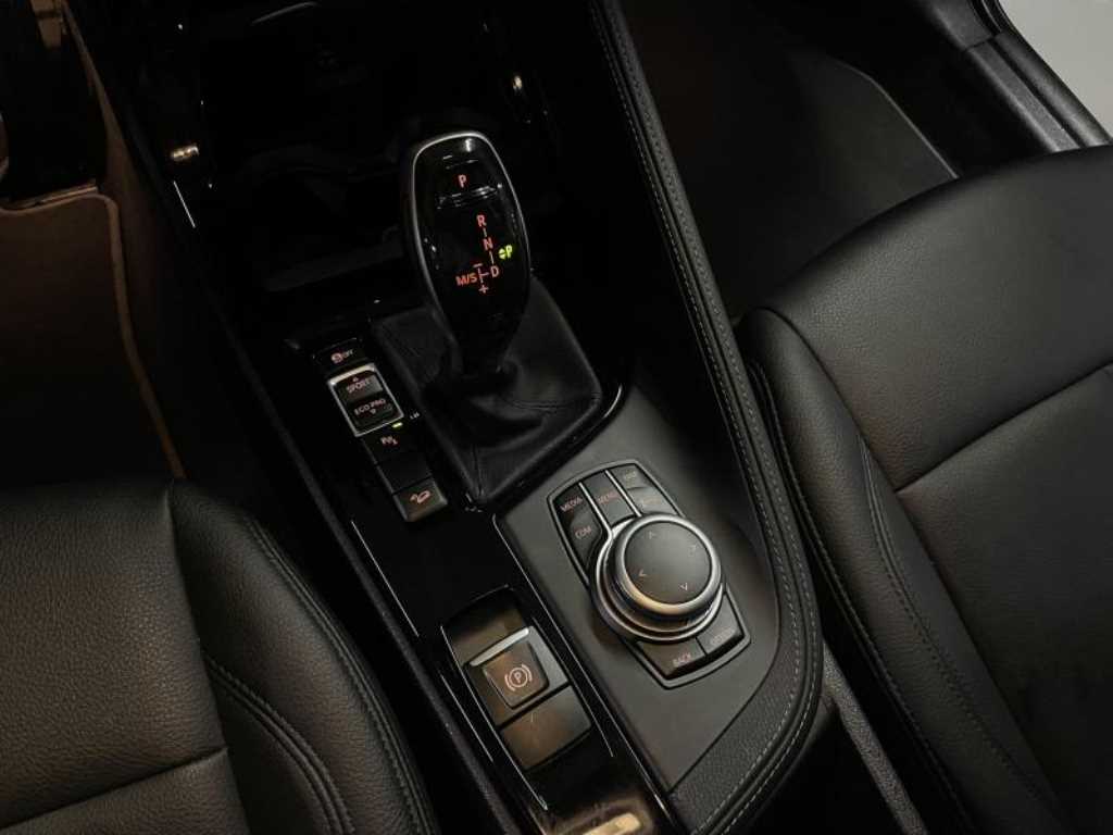 BMW X1 - Vista 12