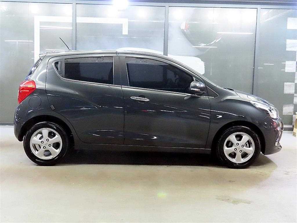 Chevrolet Spark - Vista 3