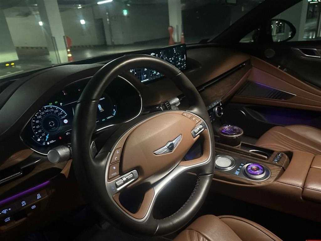 Genesis G80 - Vista 4