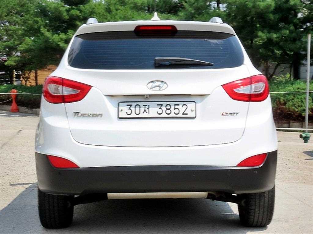 HYUNDAI Tucson - Vista 4