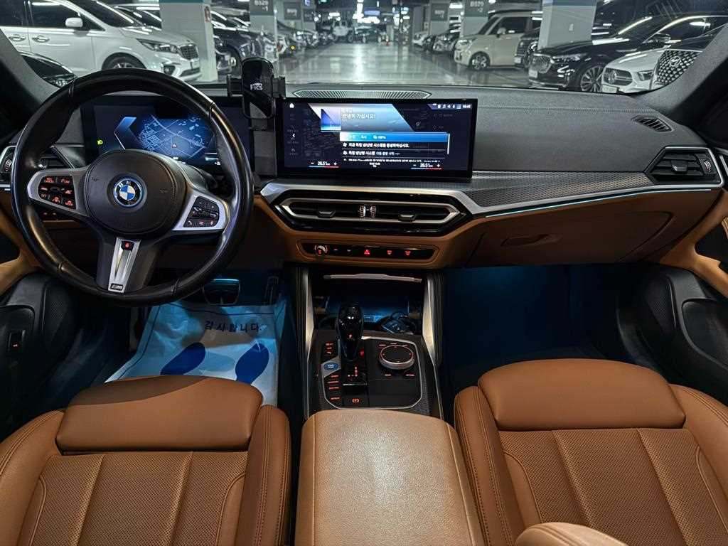 BMW i4 - Vista 7