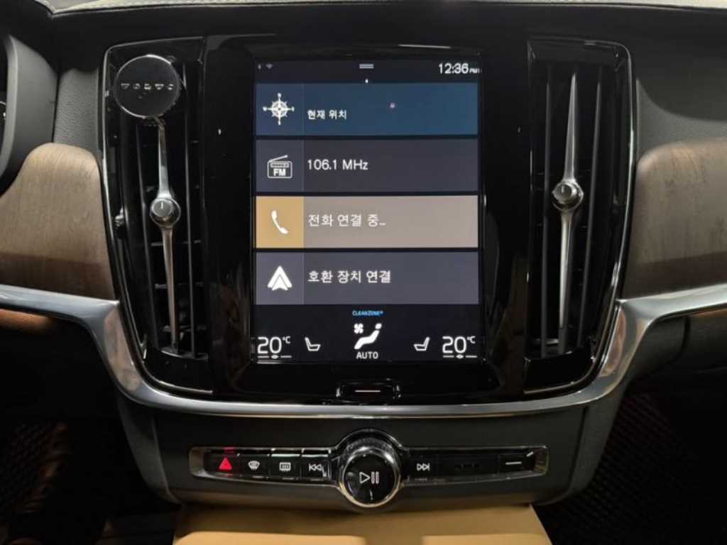 Volvo S90 - Vista 10