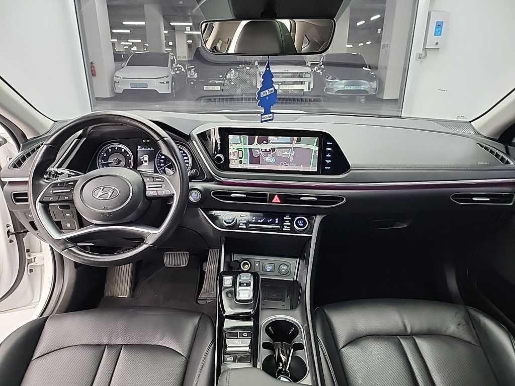 HYUNDAI Sonata - Vista 7