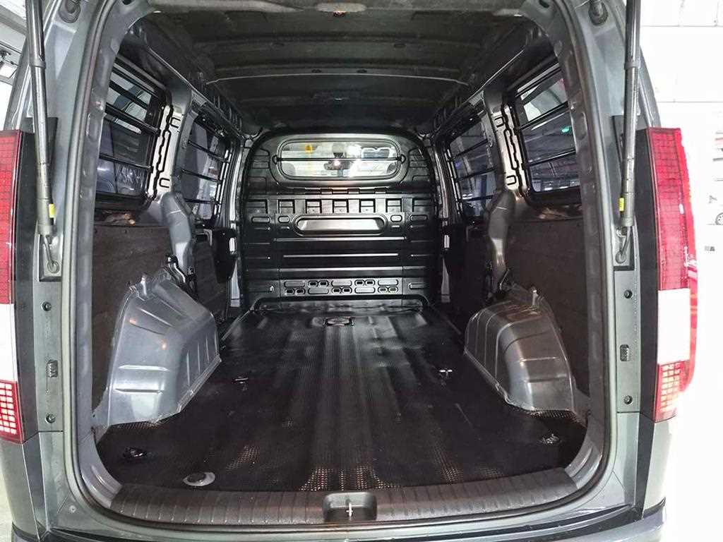 HYUNDAI Staria 2022 Gris - Importación desde Corea - HF Imports Iquique - Foto 17