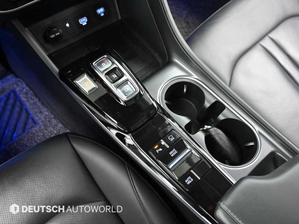 HYUNDAI Sonata - Vista 9