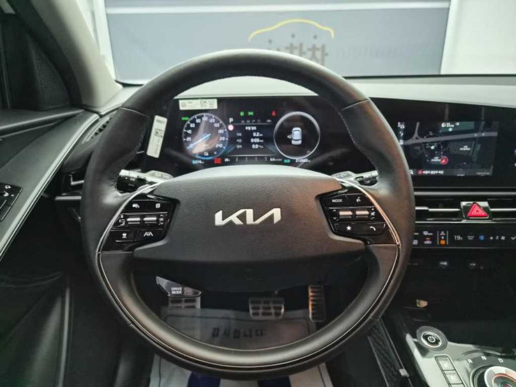 KIA Niro - Vista 11