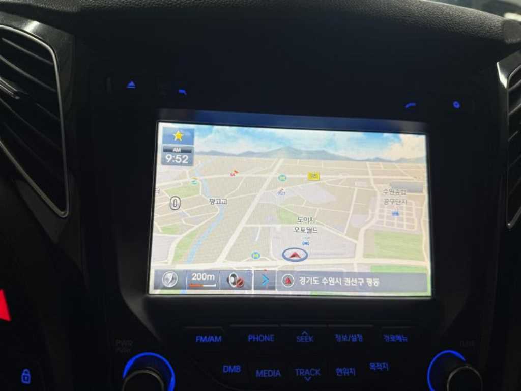 HYUNDAI i40 - Vista 12