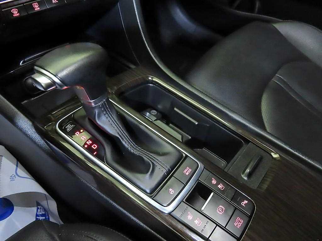 KIA K5 - Vista 12