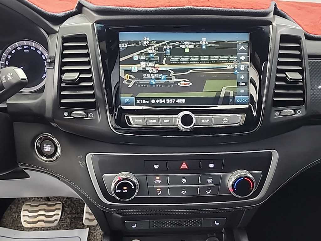 Ssangyong Rexton - Vista 10