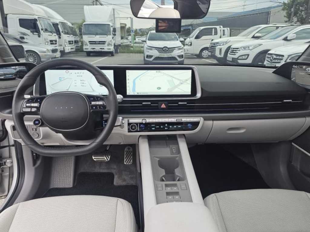 HYUNDAI Ioniq 6 - Vista 7