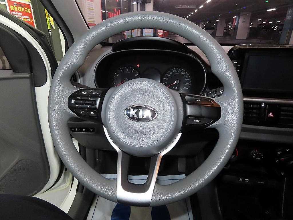 KIA Morning - Vista 8