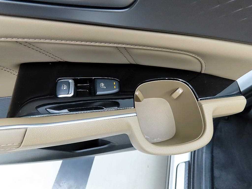 KIA Sorento - Vista 12