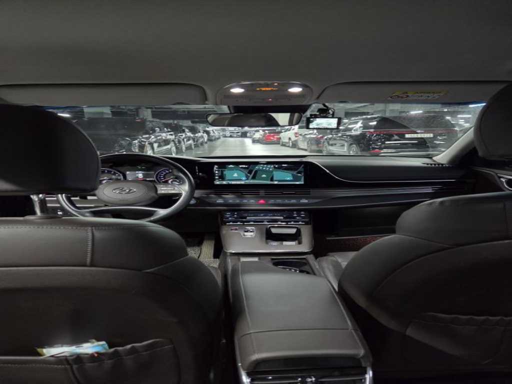 HYUNDAI Grandeur - Vista 6