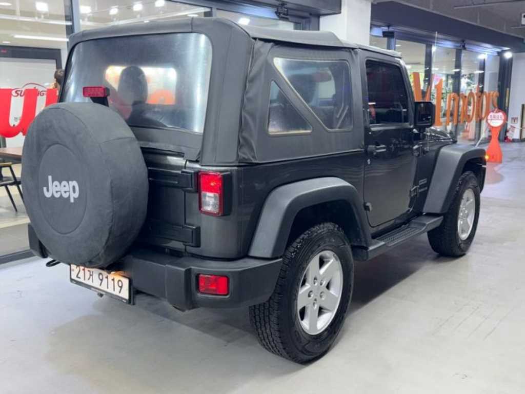 Jeep Wrangler - Vista 4