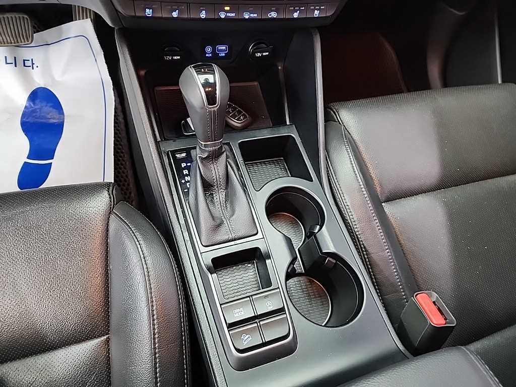 HYUNDAI Tucson - Vista 8
