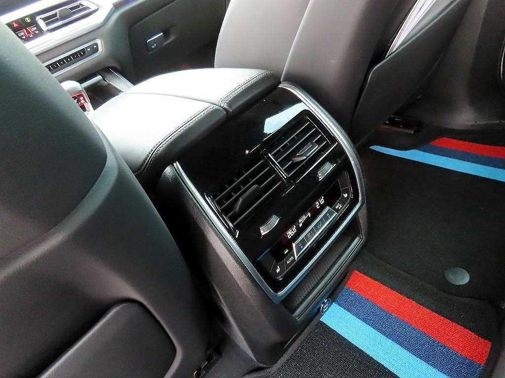 BMW X5M 2020 Blanco - Importación desde Corea - HF Imports Iquique - Foto 16
