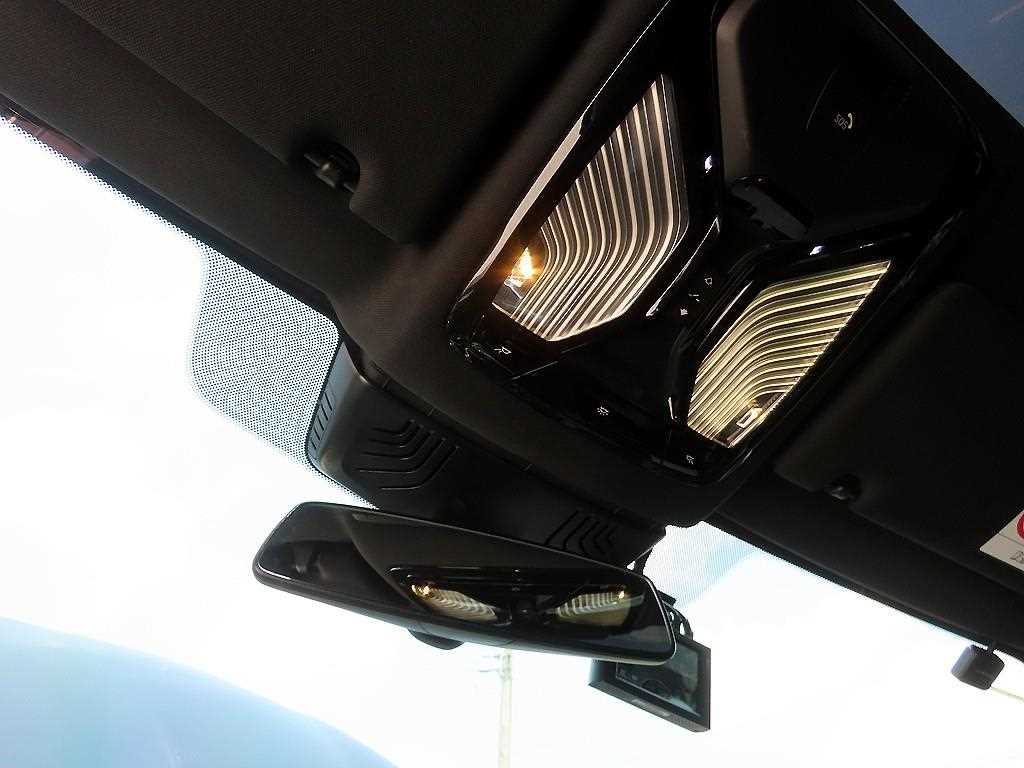 BMW 5 Series 2022 Negro - Importación desde Corea - HF Imports Iquique - Foto 15