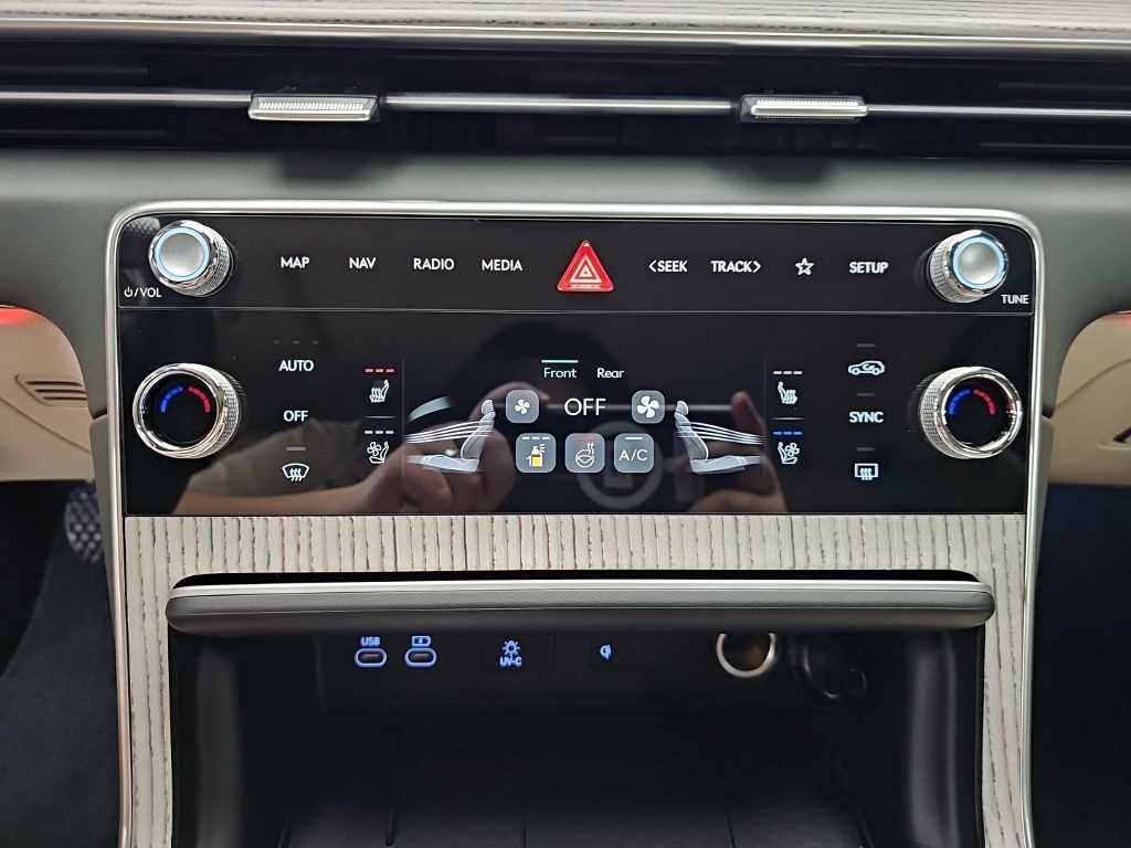 Genesis GV80 - Vista 10