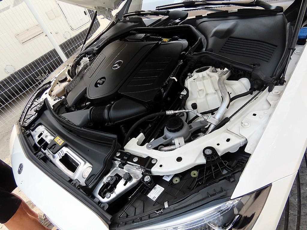 Mercedes Benz C Class 2022 Blanco - Importación desde Corea - HF Imports Iquique - Foto 19