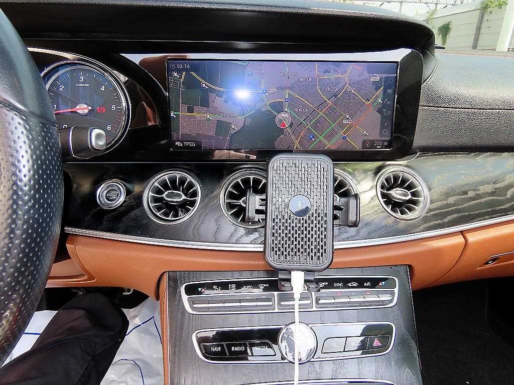Mercedes Benz E class 2018 Gris - Importación desde Corea - HF Imports Iquique - Foto 17