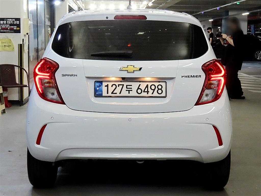Chevrolet Spark - Vista 5
