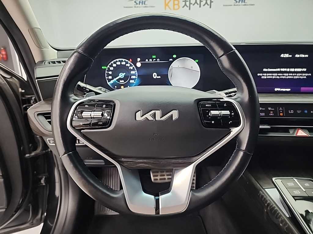 KIA K8 - Vista 9