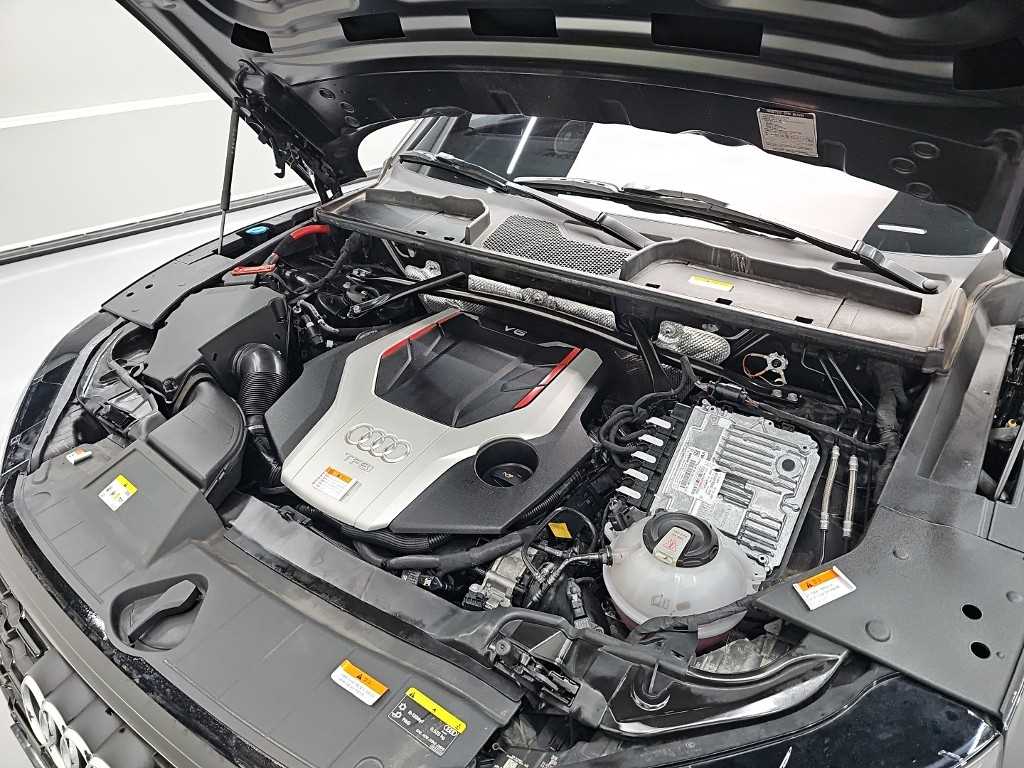 Audi SQ5 - Vista 5