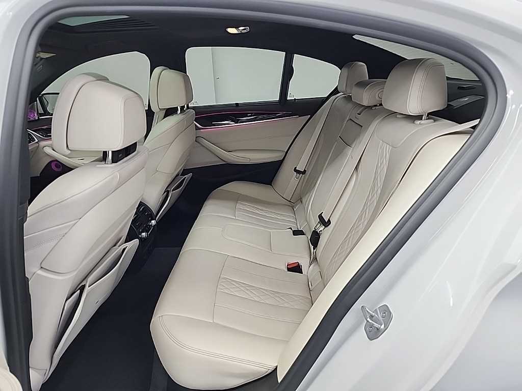 BMW 5 Series - Vista 12
