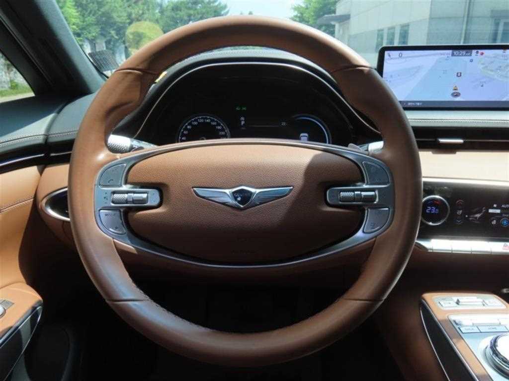 Genesis GV70 - Vista 3