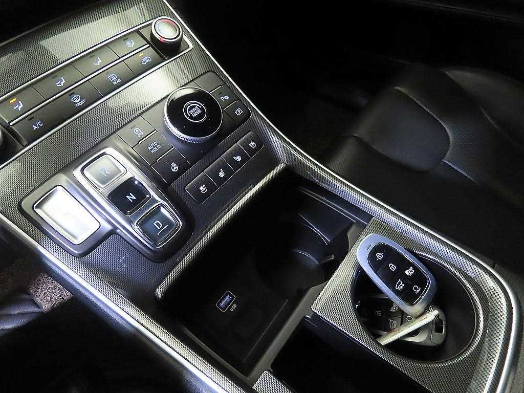 HYUNDAI Santa Fe - Vista 12