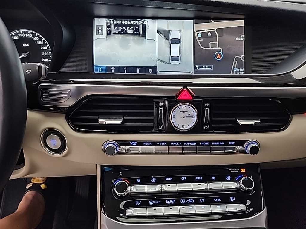 Genesis EQ900 - Vista 11