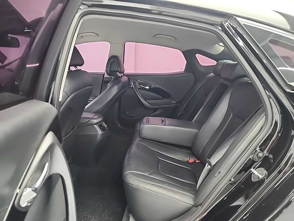 HYUNDAI Grandeur - Vista 12