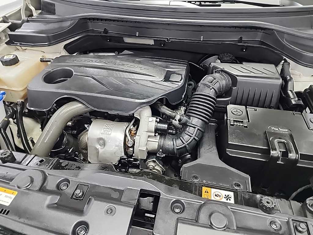 Ssangyong Tivoli - Vista 5