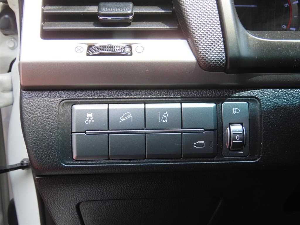 Ssangyong Rexton 2019 Blanco - Importación desde Corea - HF Imports Iquique - Foto 14