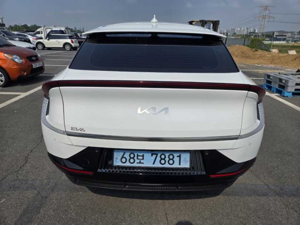 KIA EV6 - Vista 2