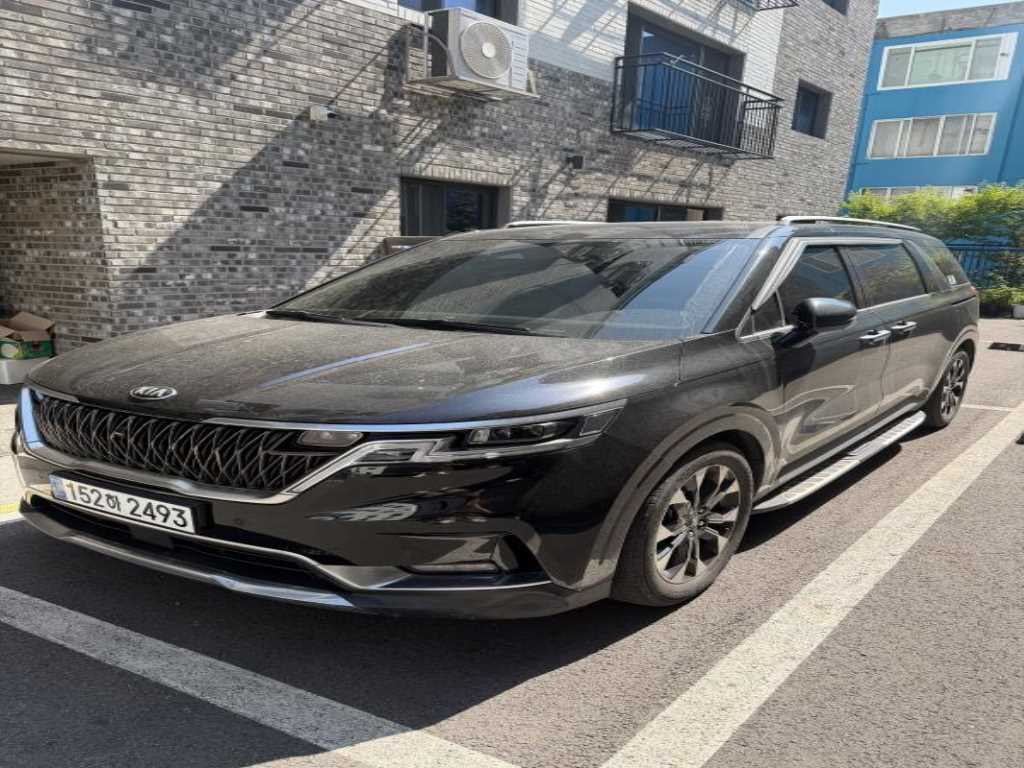 KIA Carnival - Vista 2