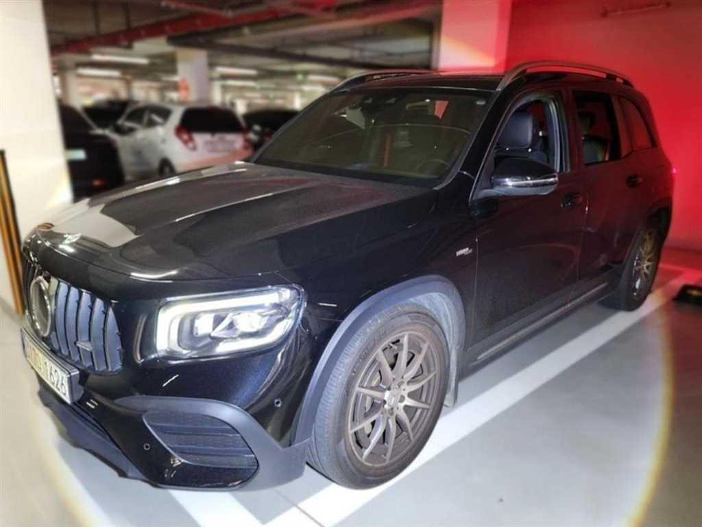 Mercedes Benz GLB Class - Vista 2