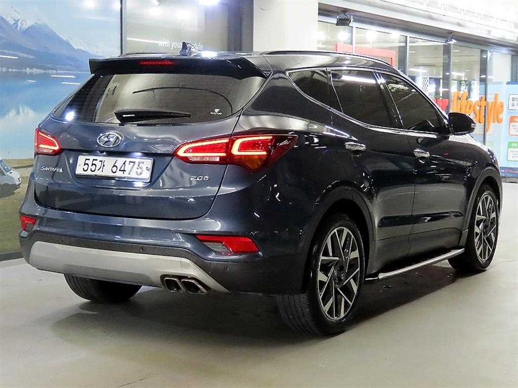 HYUNDAI Santa Fe - Vista 4