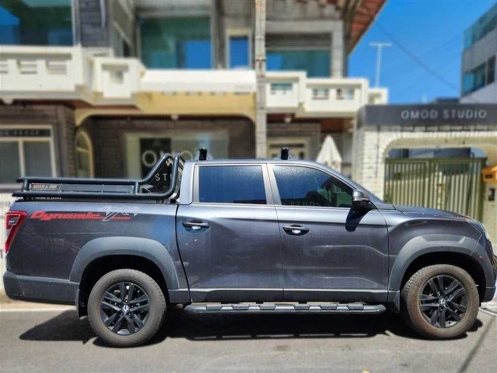 Ssangyong Rexton - Vista 4