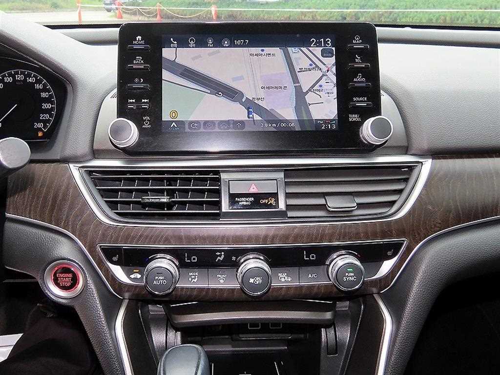 Honda Accord 2022 - Importación desde Corea - HF Imports Iquique - Foto 13