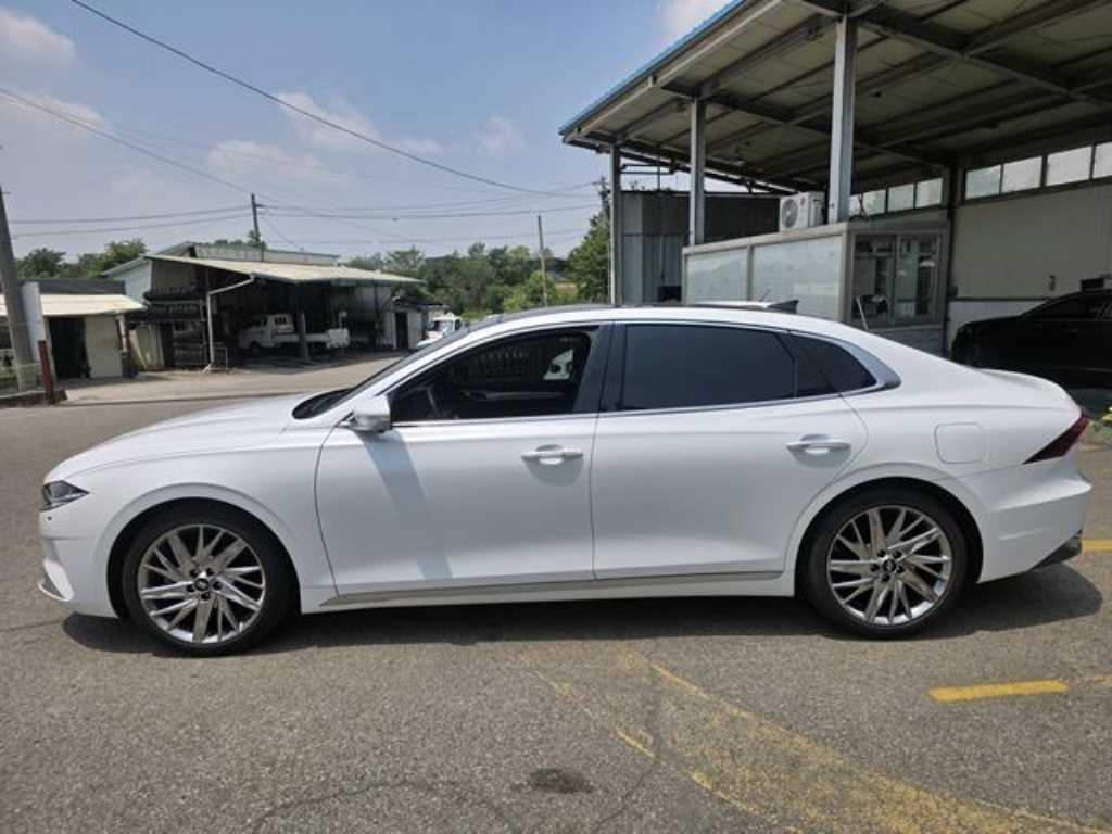 HYUNDAI Grandeur - Vista 2