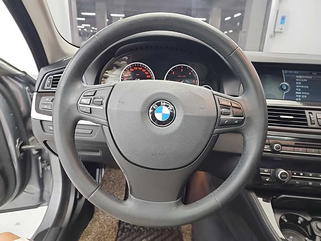 BMW 5 Series - Vista 9