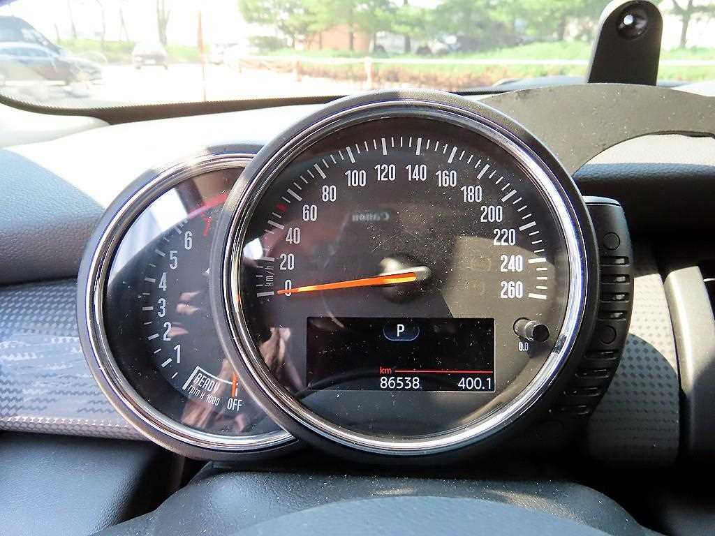 Mini Cooper - Vista 11