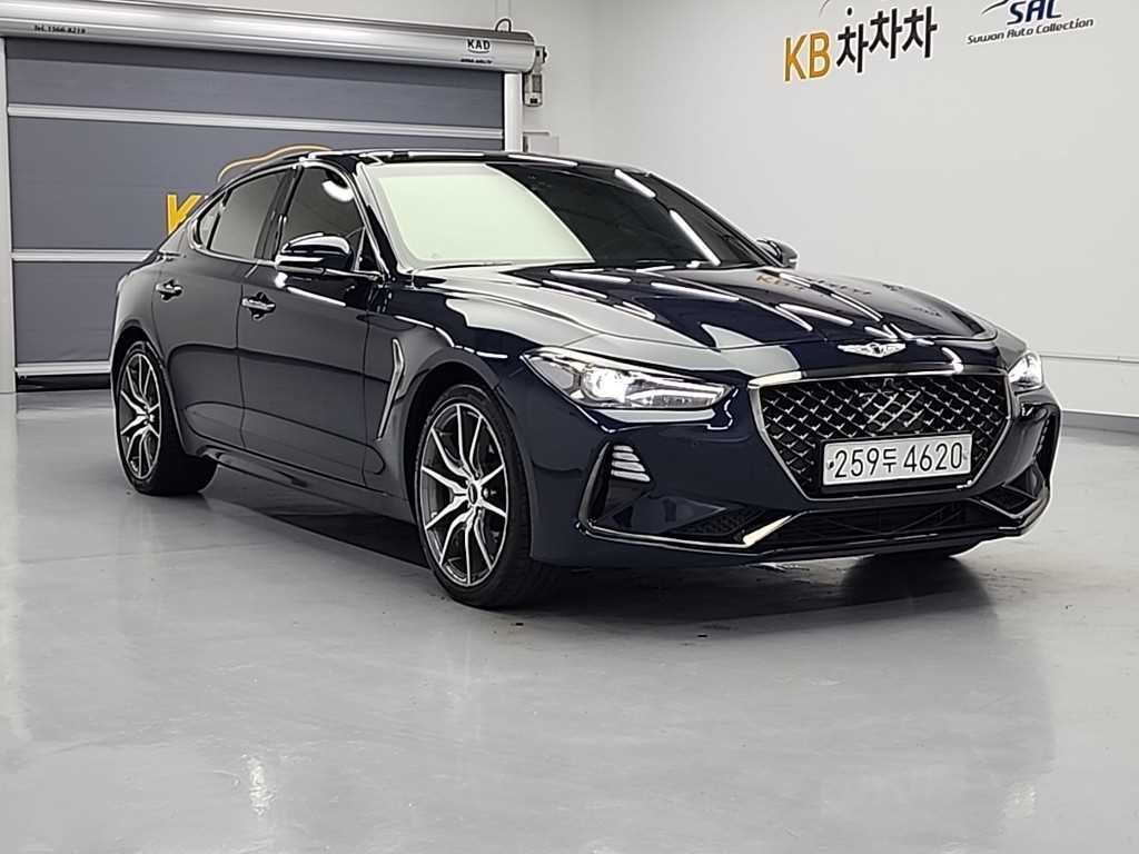 Genesis G70 - Vista 4