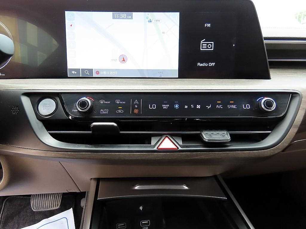 KIA K8 - Vista 12